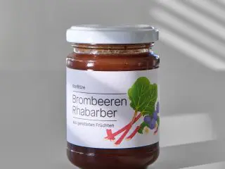 Konfitüre aus geretteten Schweizer Früchten, ein nachhaltiges Weihnachtsgeschenk